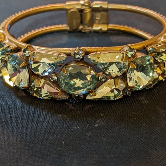 Stunning Sorrelli cuff bracelet - Picture 2 of 6